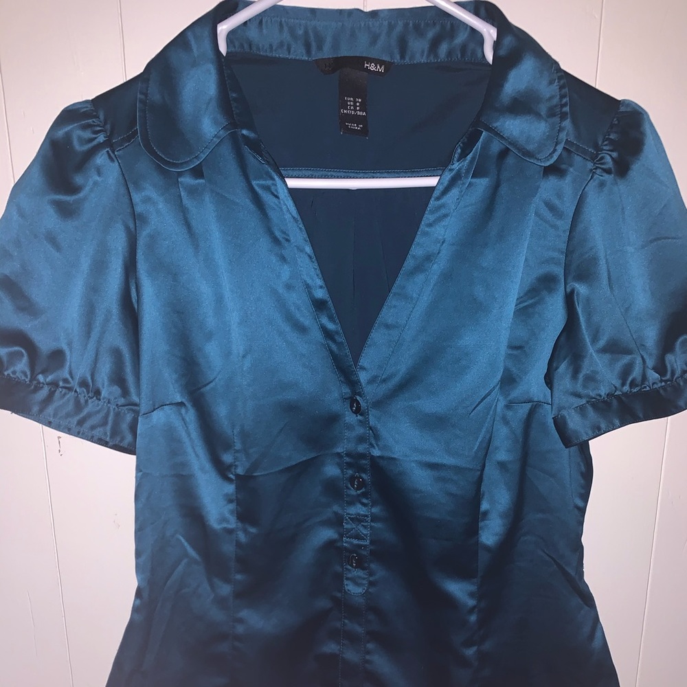 H&M Short Sleeve Button Down Teal Blouse